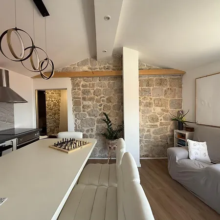 Belle Islands View Apartment